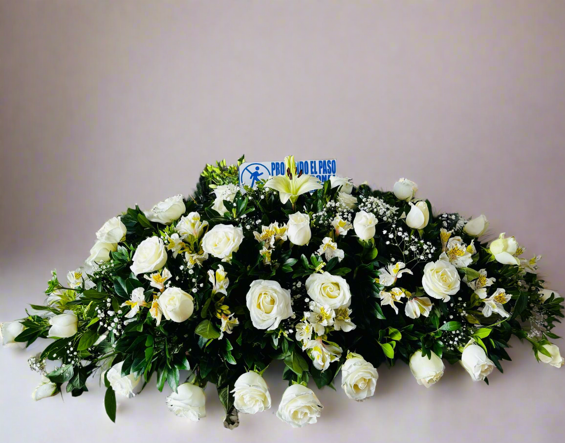 Arreglo de mesa de novios